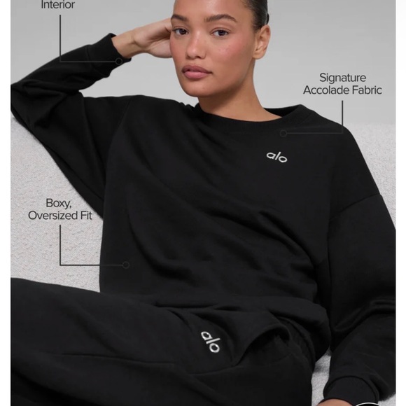 Zara Accolade Crew Neck Pullover - Picture 2 of 4